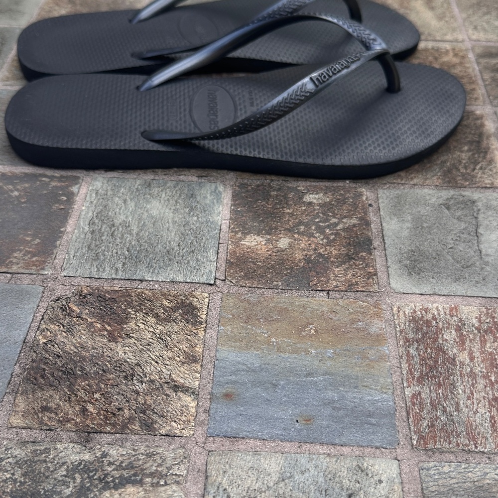 Havaiana Flip Flops Black Size 9 - Picture 3 of 6